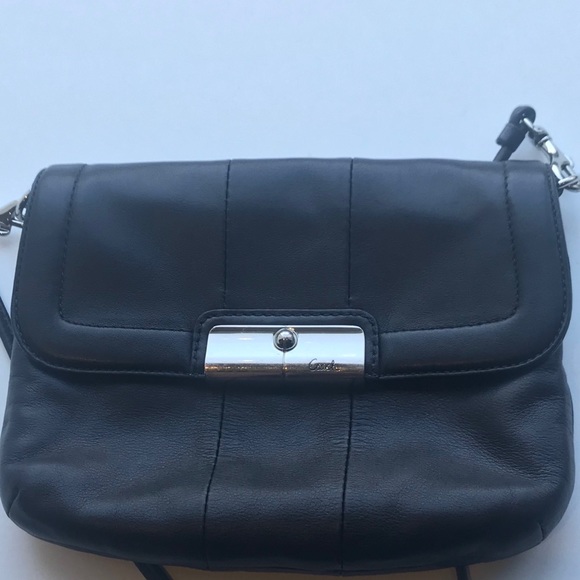 Coach black crossbody purse - Picture 3 of 8